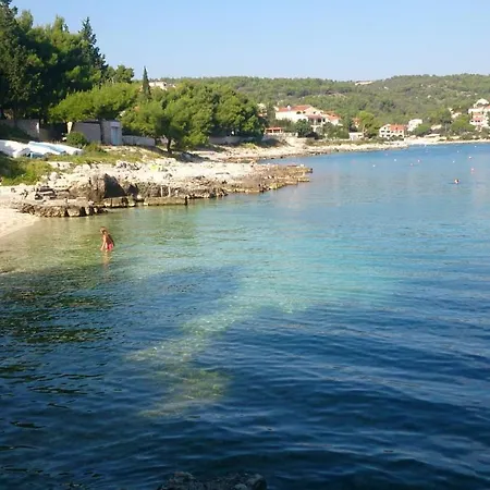 Apartments Toni Trogir Room photo